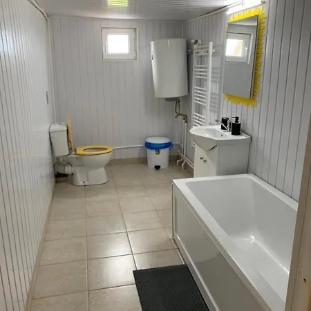 Casa Curcubeu بيت ضيافة كوربو